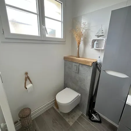 Feriehus Petite Maison De *